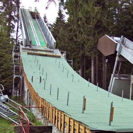 Referenzbild — abgeschlossenes Dachdeckerprojekt